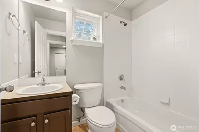 17520 12th Avenue NE #B, Shoreline, WA 98155 - Photo 18