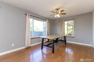 12211 2nd Ave Ct E, Tacoma, WA 98445 - Photo 8