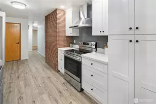 2716 5th St, Everett, WA 98201 - Photo 8