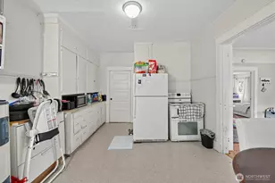 1503 Davis Ave S, Renton, WA 98055 - Photo 12
