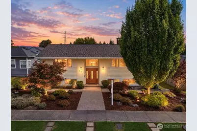 217 N French Avenue, Arlington, WA 98223 - Photo 1