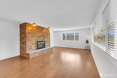217 N French Avenue, Arlington, WA 98223 - Photo 4
