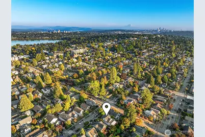 7209 2nd Avenue NW, Seattle, WA 98117 - Photo 2