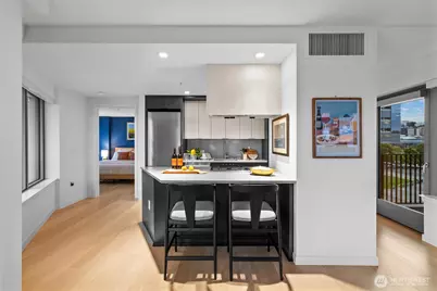 590 1st Avenue S #609, Seattle, WA 98104 - Photo 8