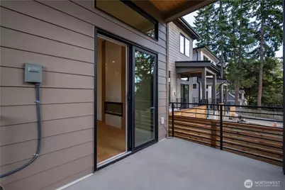 12327 80th Ave NE, Kirkland, WA 98034 - Photo 6