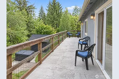9425 Dahl Lane, Blaine, WA 98230 - Photo 4