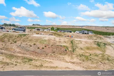 162 S Valiant Drive, East Wenatchee, WA 98802 - Photo 4