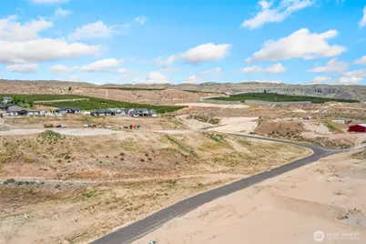 162 S Valiant Drive, East Wenatchee, WA 98802 - Photo 6