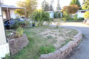 5220 176th Street SW, Lynnwood, WA 98037 - Photo 2