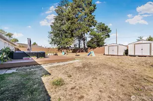 8105 Fairway Dr SW, Lakewood, WA 98498 - Photo 20