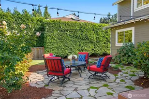 9620 NE 26th St, Clyde Hill, WA 98004 - Photo 4
