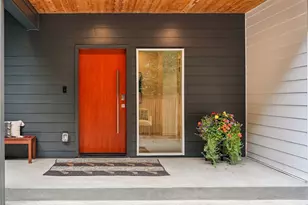 10030 37th Ave SW, Seattle, WA 98146 - Photo 2