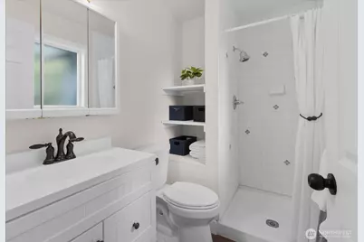 8512 NE 136th Street, Kirkland, WA 98034 - Photo 12