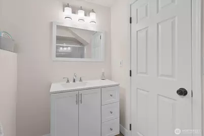 8512 NE 136th Street, Kirkland, WA 98034 - Photo 22