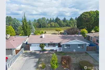17900 51st Avenue S, SeaTac, WA 98188 - Photo 2
