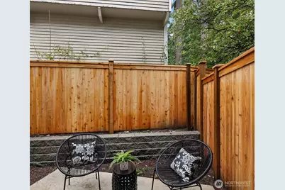 11812 NE 103rd Place, Kirkland, WA 98033 - Photo 16