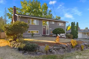 22704 38th Ave W, Mountlake Terrace, WA 98043 - Photo 2
