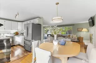 22704 38th Ave W, Mountlake Terrace, WA 98043 - Photo 10