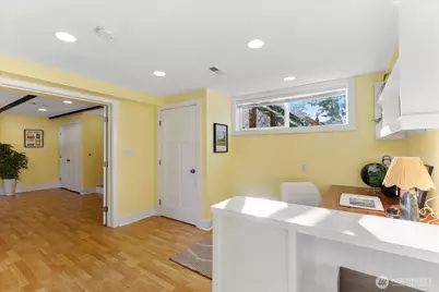 22704 38th Avenue W, Mountlake Terrace, WA 98043 - Photo 24