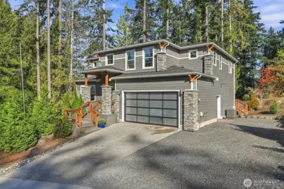 2303 30th Street, Bellingham, WA 98225 - Photo 2