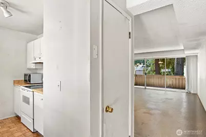 4801 180th Street SW #B205, Lynnwood, WA 98037 - Photo 6