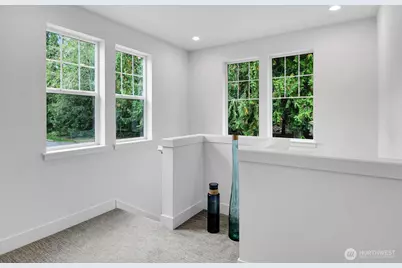 1413 239th Avenue NE, Sammamish, WA 98074 - Photo 14