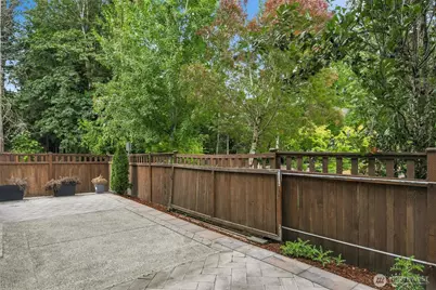 1413 239th Avenue NE, Sammamish, WA 98074 - Photo 18