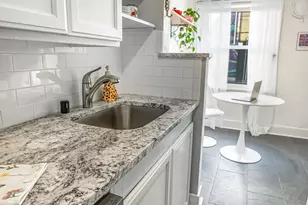 1605 E Olive St, Seattle, WA 98122 - Photo 12