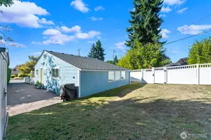 3610 SW Kenyon St, Seattle, WA 98126 - Photo 30