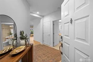 3900 2nd Ave NE, Seattle, WA 98105 - Photo 6