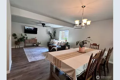 141 E Ellinor Peak Place, Belfair, WA 98528 - Photo 4