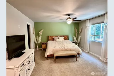 141 E Ellinor Peak Place, Belfair, WA 98528 - Photo 14