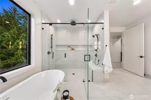 10237 SE 6th St, Bellevue, WA 98004 - Photo 26