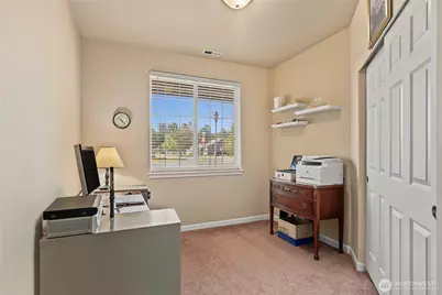 409 Balmer Street SW, Orting, WA 98360 - Photo 8