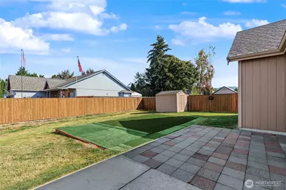 409 Balmer Street SW, Orting, WA 98360 - Photo 16