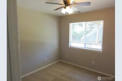 34231 31st Avenue SW, Federal Way, WA 98023 - Photo 18