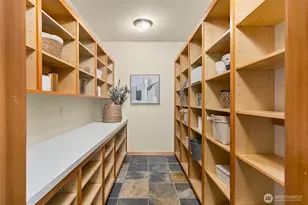 7183 NE Eagle Harbor Dr NE, Bainbridge Island, WA 98110 - Photo 18