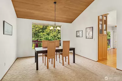 19516 SE 23rd Street, Sammamish, WA 98075 - Photo 6