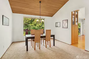 19516 SE 23rd St, Sammamish, WA 98075 - Photo 6