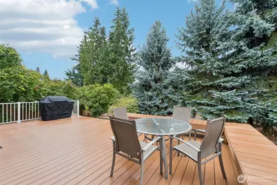 5718 Hillpointe Circle, Lynnwood, WA 98037 - Photo 30