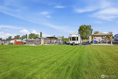 8206 Desert Greens Lp SE, Othello, WA 99344 - Photo 6