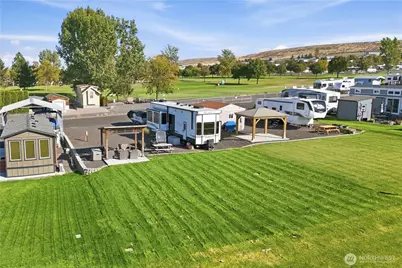 8206 Desert Greens Lp SE, Othello, WA 99344 - Photo 12