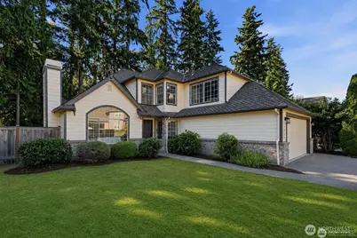 4649 244th Place SE, Sammamish, WA 98029 - Photo 4