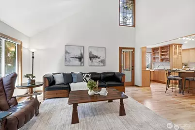 4649 244th Place SE, Sammamish, WA 98029 - Photo 12