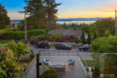 7602 44th Avenue SW, Seattle, WA 98136 - Photo 4