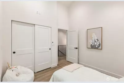 13321 3rd Avenue NE #D, Seattle, WA 98125 - Photo 22
