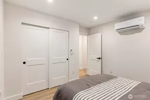 13321 3rd Ave NE, Seattle, WA 98125 - Photo 6