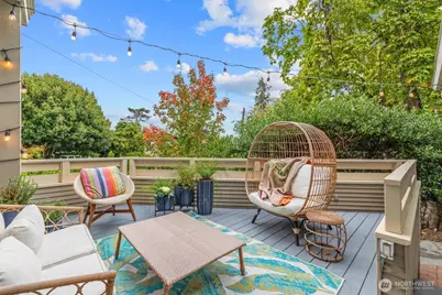 419 Wheeler Street, Seattle, WA 98109 - Photo 30