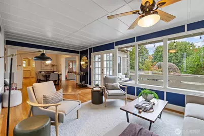 419 Wheeler Street, Seattle, WA 98109 - Photo 8