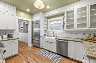 419 Wheeler St, Seattle, WA 98109 - Photo 10